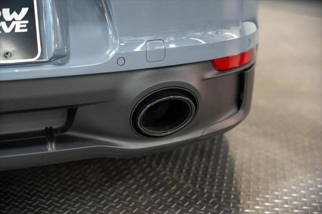 2023 Porsche 911 Carrera GTS