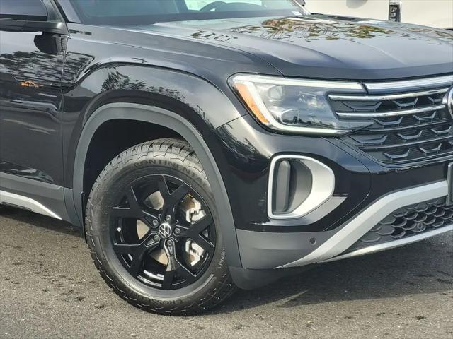 2025 Volkswagen Atlas 2.0T Peak Edition