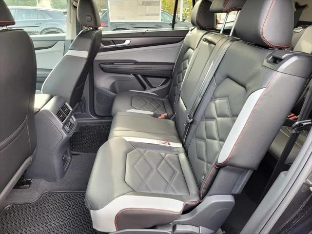 2025 Volkswagen Atlas 2.0T Peak Edition