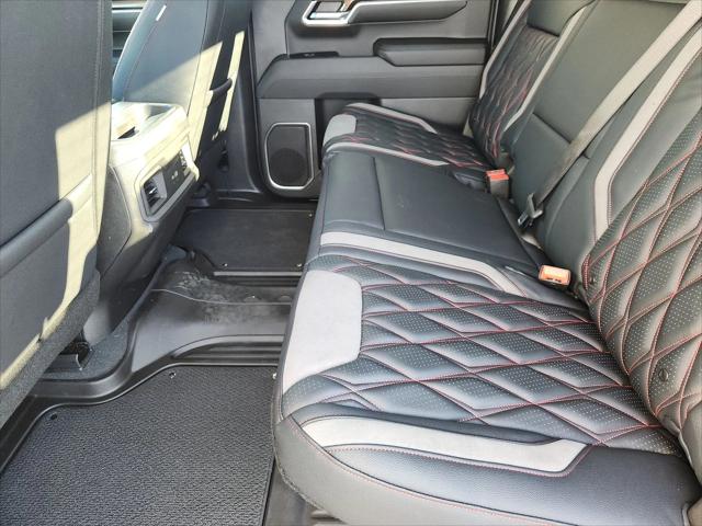 2024 Chevrolet Silverado 1500 4WD Crew Cab Short Bed RST