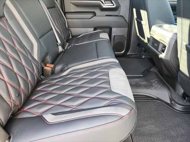 2024 Chevrolet Silverado 1500 4WD Crew Cab Short Bed RST