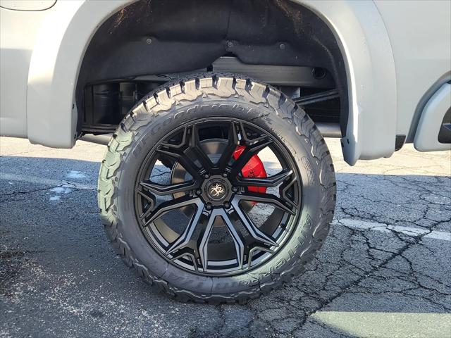 2024 Chevrolet Silverado 1500 4WD Crew Cab Short Bed RST