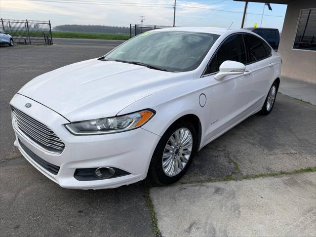 2016 Ford Fusion Energi SE Luxury