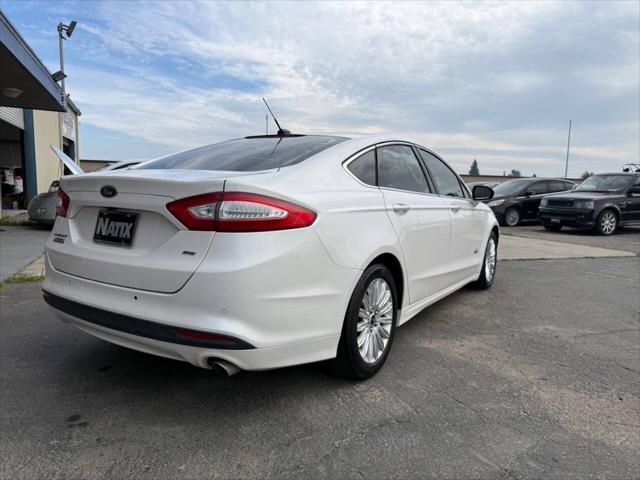 2016 Ford Fusion Energi SE Luxury