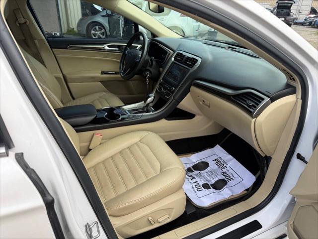 2016 Ford Fusion Energi SE Luxury