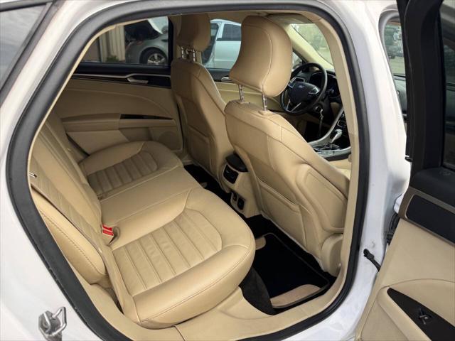 2016 Ford Fusion Energi SE Luxury