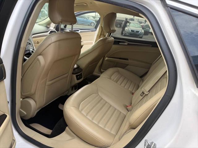 2016 Ford Fusion Energi SE Luxury