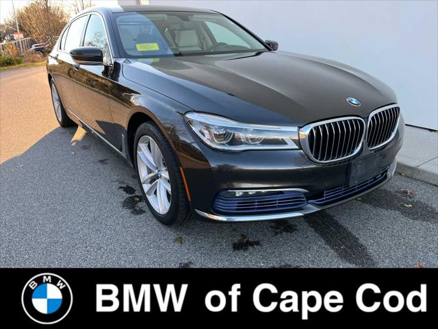 2016 BMW 750i