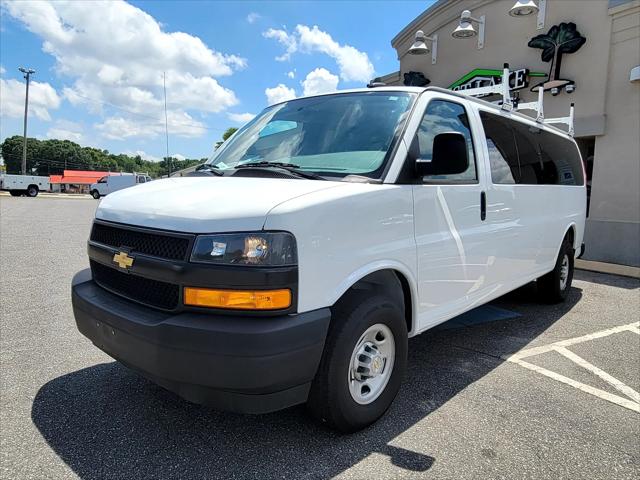 2023 Chevrolet Express Passenger RWD 3500 Extended Wheelbase LS
