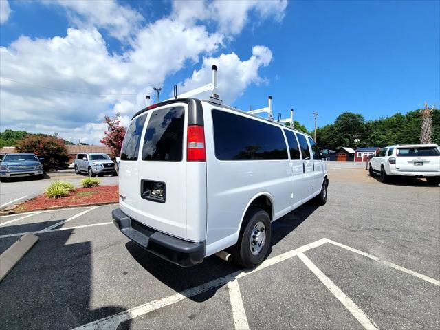 2023 Chevrolet Express Passenger RWD 3500 Extended Wheelbase LS