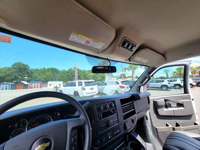 2023 Chevrolet Express Passenger RWD 3500 Extended Wheelbase LS