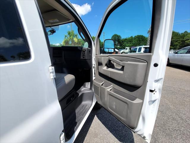 2023 Chevrolet Express Passenger RWD 3500 Extended Wheelbase LS