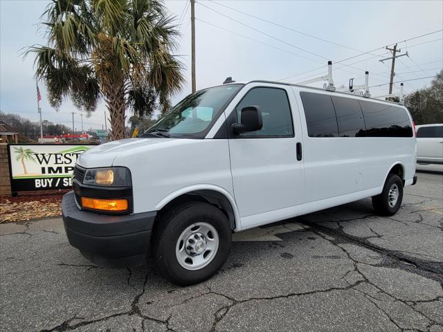 2023 Chevrolet Express Passenger RWD 3500 Extended Wheelbase LS