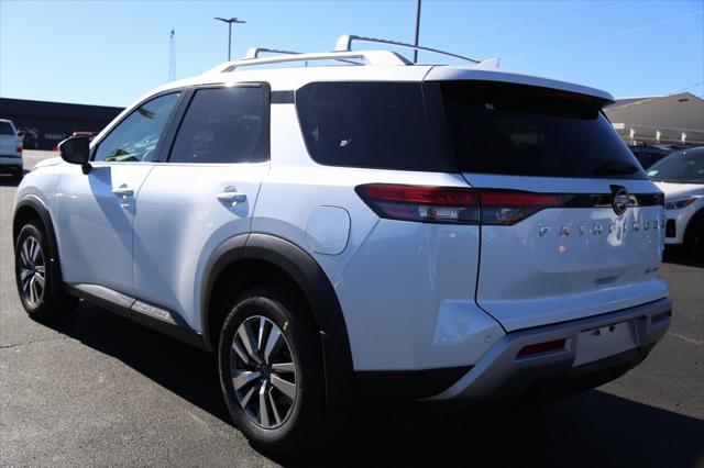 2025 Nissan Pathfinder SL 4WD