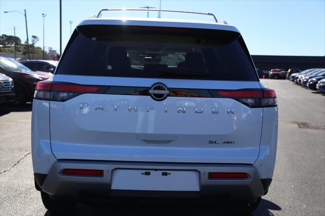 2025 Nissan Pathfinder SL 4WD