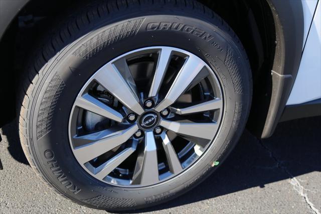 2025 Nissan Pathfinder SL 4WD