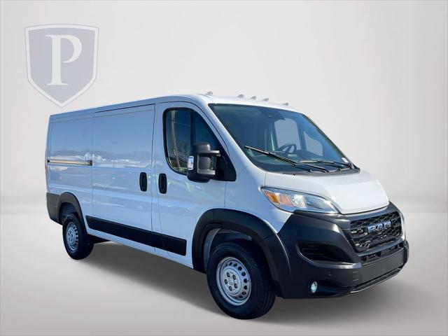 2025 RAM Ram ProMaster RAM PROMASTER 1500 TRADESMAN CARGO VAN LOW ROOF 136 WB