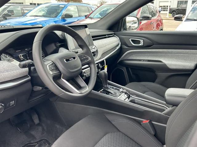 2025 Jeep Compass COMPASS SPORT 4X4