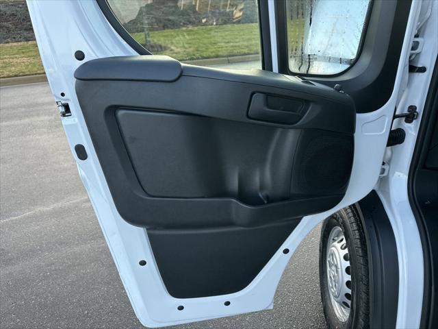 2025 Ram ProMaster Low Roof