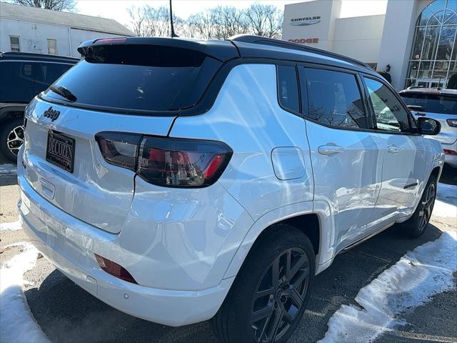 2025 Jeep Compass COMPASS LIMITED 4X4