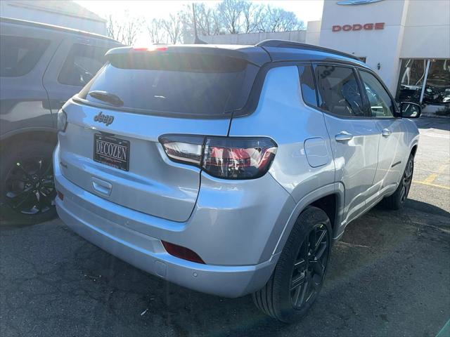 2025 Jeep Compass COMPASS LIMITED 4X4
