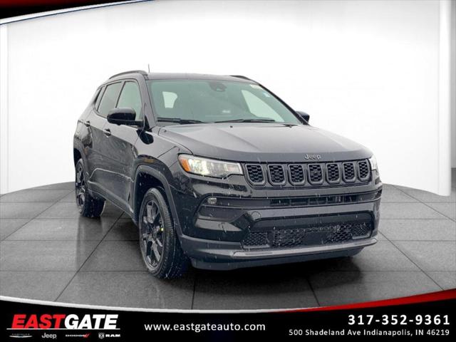 2025 Jeep Compass COMPASS LATITUDE 4X4
