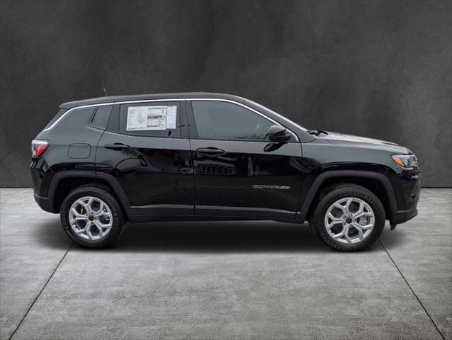2025 Jeep Compass COMPASS SPORT 4X4