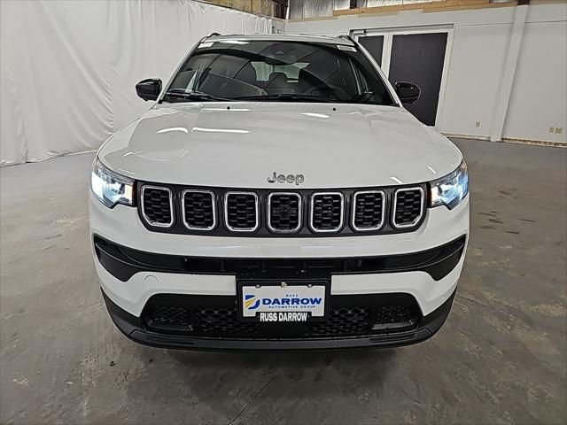 2025 Jeep Compass COMPASS LATITUDE 4X4