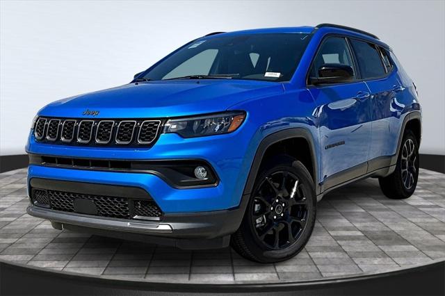 2025 Jeep Compass COMPASS LATITUDE 4X4
