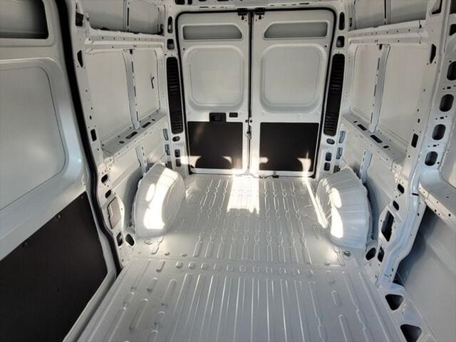 2025 Ram ProMaster Cargo Van Tradesman High Roof 136" WB w/Pass Seat