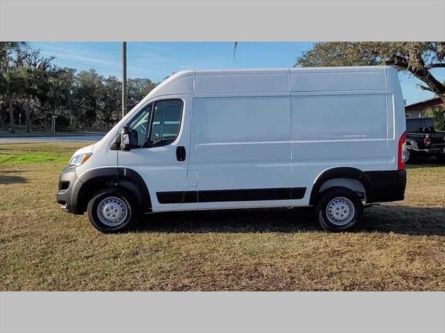 2025 Ram ProMaster Cargo Van Tradesman High Roof 136" WB w/Pass Seat