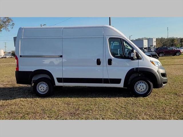 2025 Ram ProMaster Cargo Van Tradesman High Roof 136" WB w/Pass Seat
