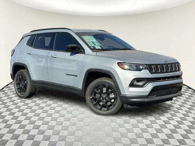 2025 Jeep Compass COMPASS LATITUDE 4X4