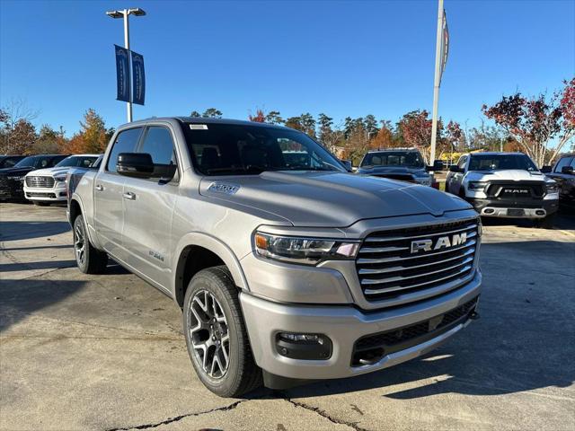 2025 RAM Ram 1500 RAM 1500 LARAMIE CREW CAB 4X4 57 BOX