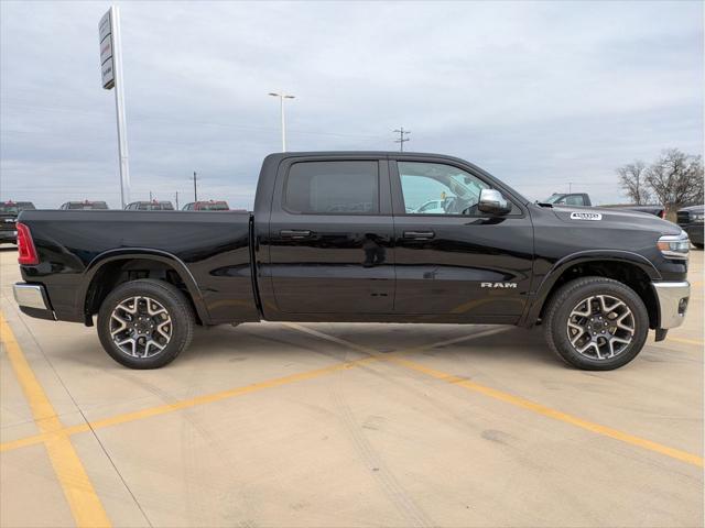 2025 RAM Ram 1500 RAM 1500 LARAMIE CREW CAB 4X4 64 BOX