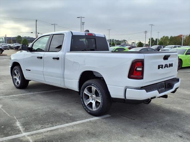 2025 RAM Ram 1500 RAM 1500 TRADESMAN QUAD CAB 4X2 64 BOX