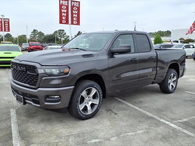 2025 RAM Ram 1500 RAM 1500 TRADESMAN QUAD CAB 4X2 64 BOX