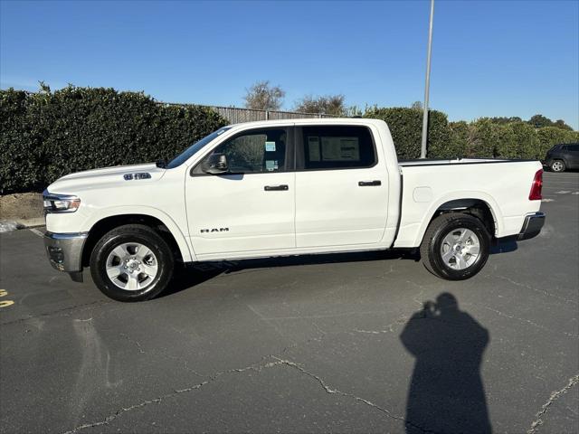 2025 RAM Ram 1500 RAM 1500 BIG HORN CREW CAB 4X2 57 BOX