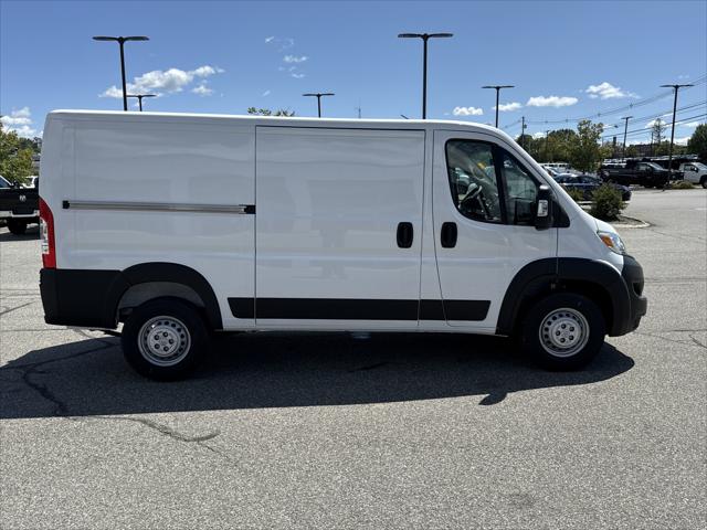 2025 Ram ProMaster Cargo Van Tradesman Low Roof 136" WB w/Pass Seat