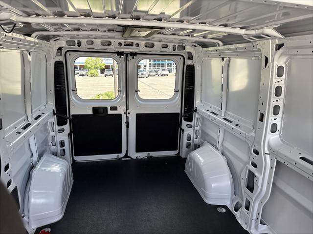 2025 Ram ProMaster Cargo Van Tradesman Low Roof 136" WB w/Pass Seat