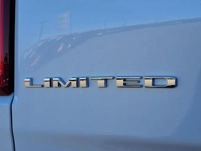 2025 RAM Ram 1500 RAM 1500 LIMITED CREW CAB 4X4 57 BOX