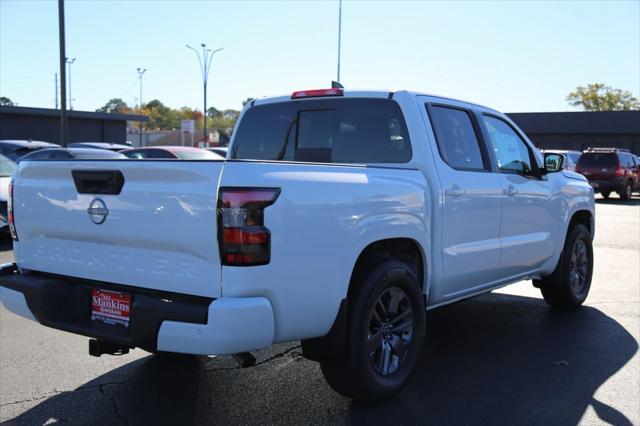 2025 Nissan Frontier Crew Cab SV 4x2