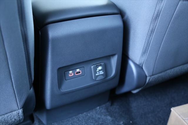 2025 Nissan Frontier Crew Cab SV 4x2