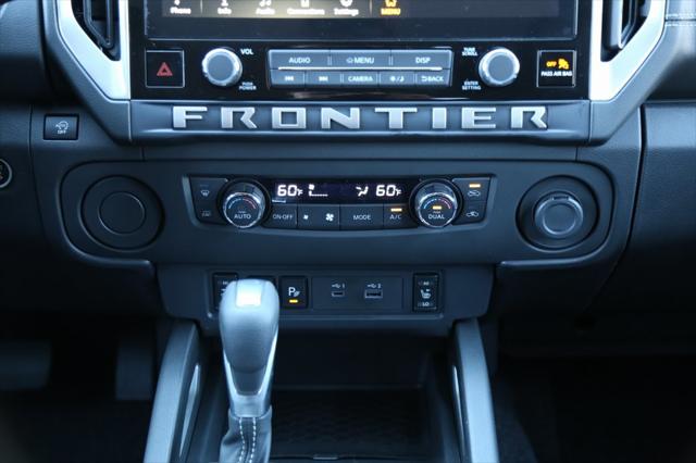 2025 Nissan Frontier Crew Cab SV 4x2
