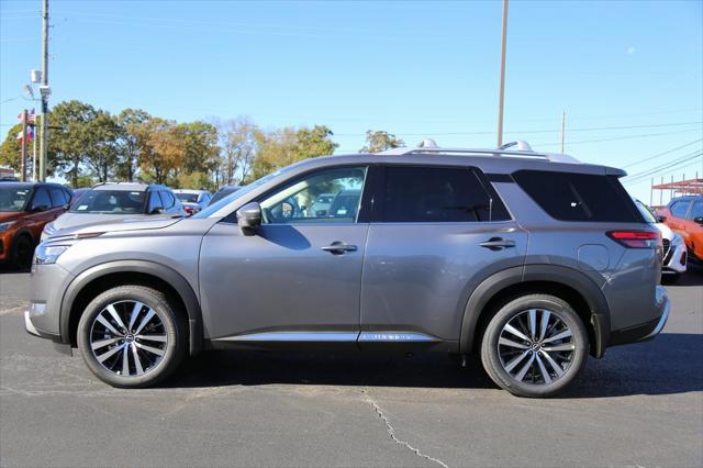2025 Nissan Pathfinder Platinum FWD
