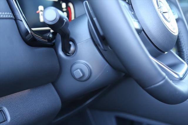 2025 Nissan Pathfinder Platinum FWD