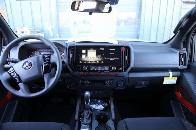 2025 Nissan Frontier Crew Cab PRO-X 4x2