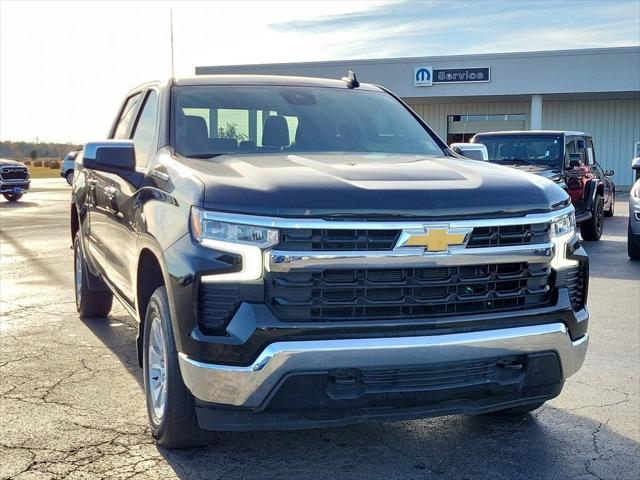 2023 Chevrolet Silverado 1500 4WD Crew Cab Standard Bed LT