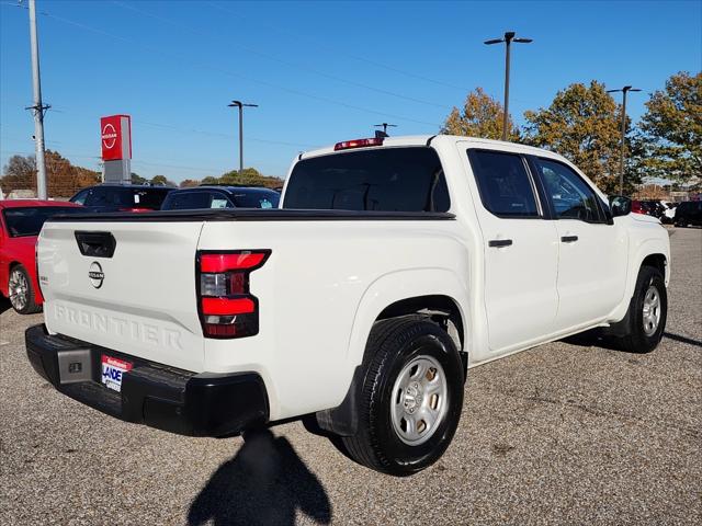 2022 Nissan Frontier Crew Cab S 4x2