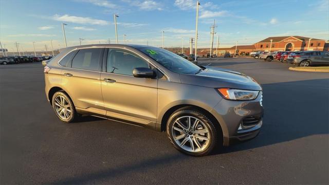 2024 Ford Edge Titanium